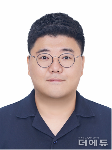 한의표 청암초 교사/ XR메타버스교사협회 이사.