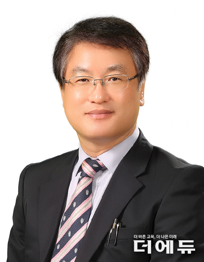 전재학 교육칼럼니스트/ 전 인천산곡남중학교 교장.