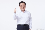 [서울교육감 보궐선거] 잇단 지지선언 조전혁 "방과후 수강권 혜택 모든 학생에게, 100만원으로 상향 지원"