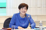 [신년사] 강은희 시도교육감협의회장 "교육가족과 유암화명(柳暗花明) 이룰 것"