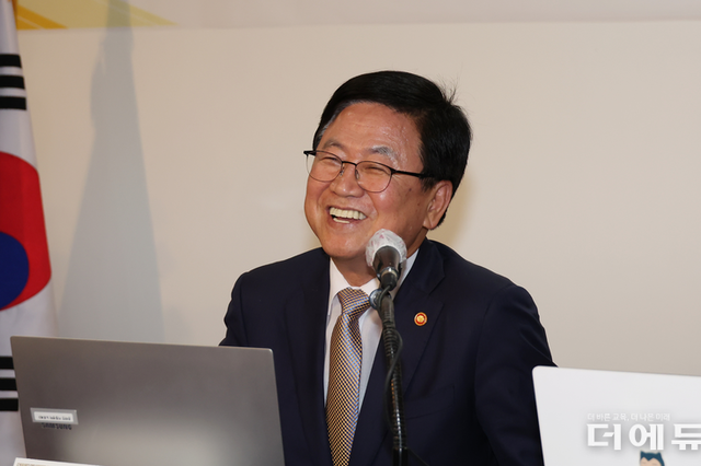 최교진 장관, 고교학점제 '개선' 확고...입장차 생기는 '교사노조·교총·전교조'