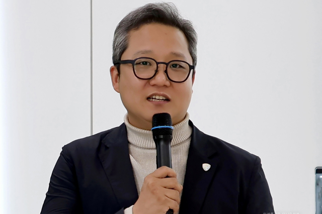 [생각 더하기-박상윤] 교육의 주체는 누구인가① 대화와 충돌을 가르는 '표현 방식'